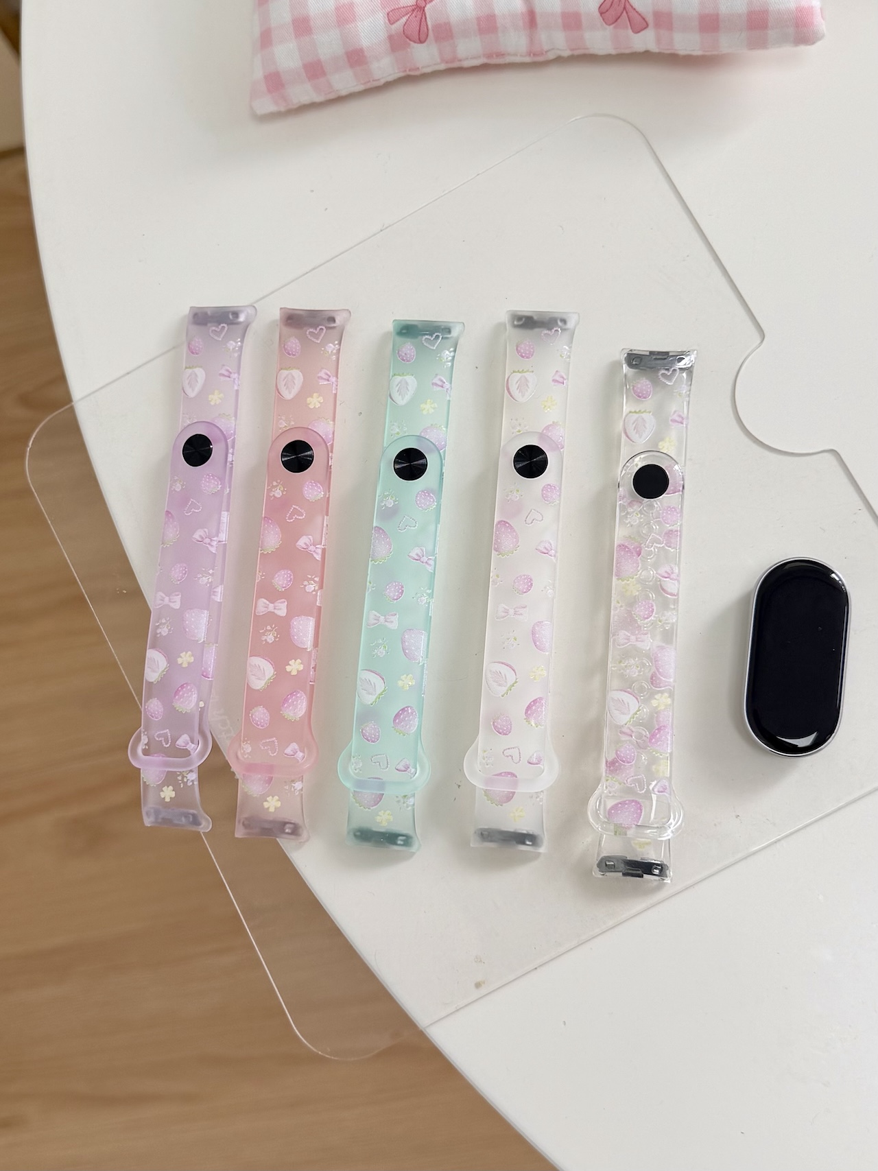 Android Smartwatch Accessories - حزام TPU بطبعة فيونكة الفراولة اللطيفة